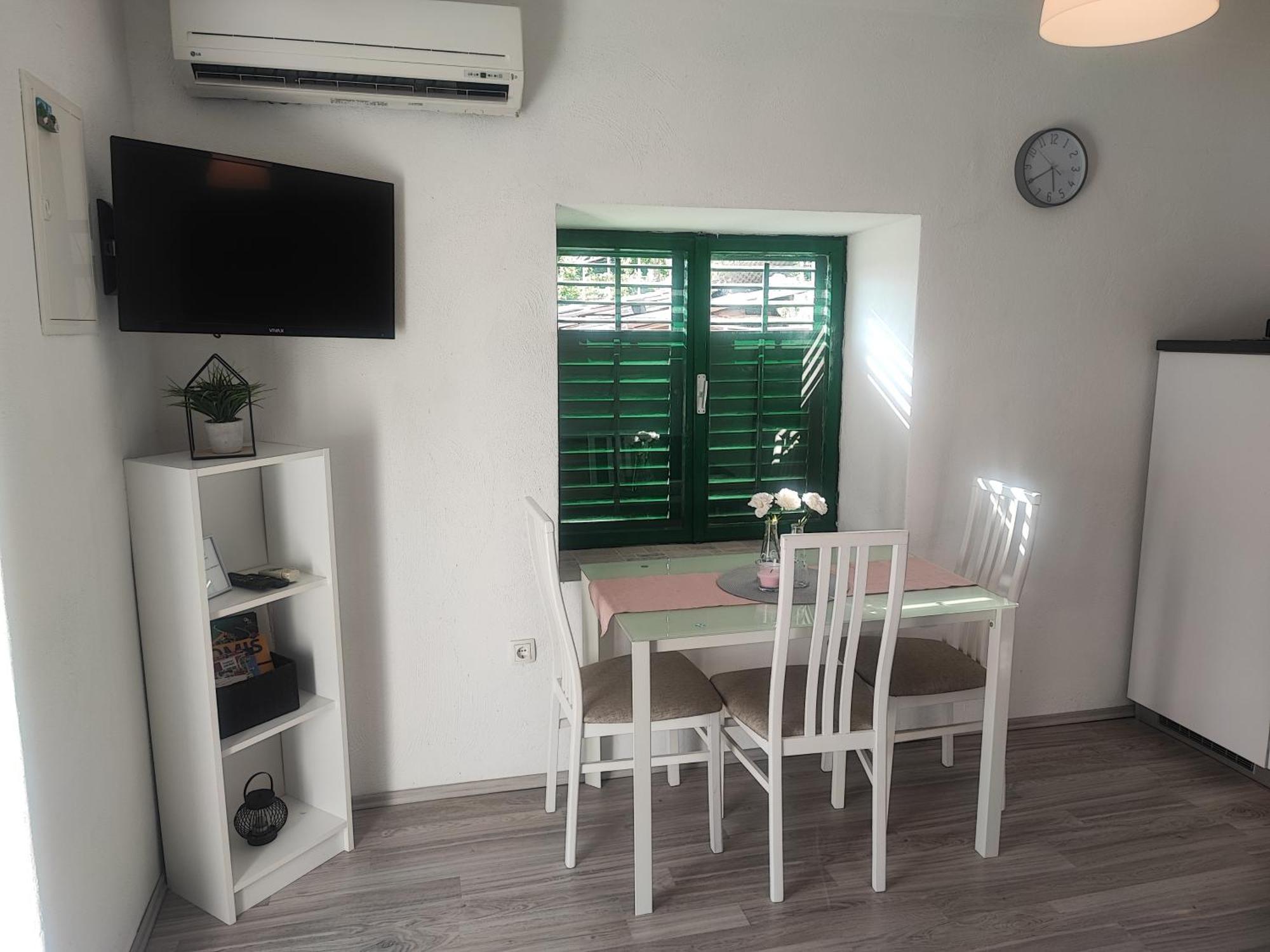 Apartment Mari Ostrvica Extérieur photo